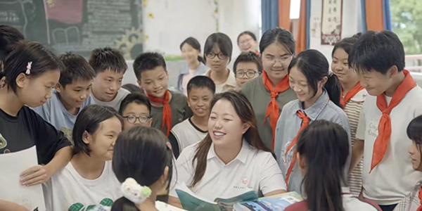 支教画面。同济大学供图